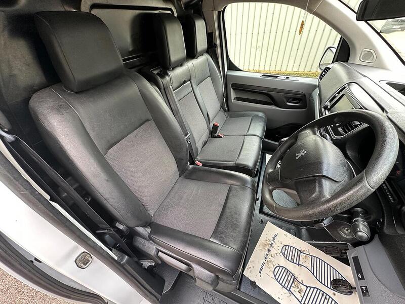 Used Peugeot Expert 2019 for sale - 76576575: Photo 16