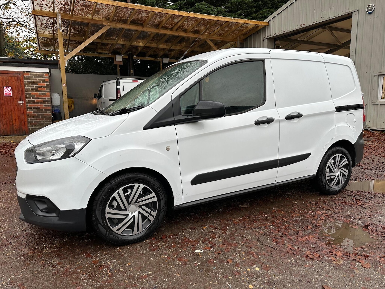 Used Ford Transit Courier 2022 for sale - 76859332: Photo 10