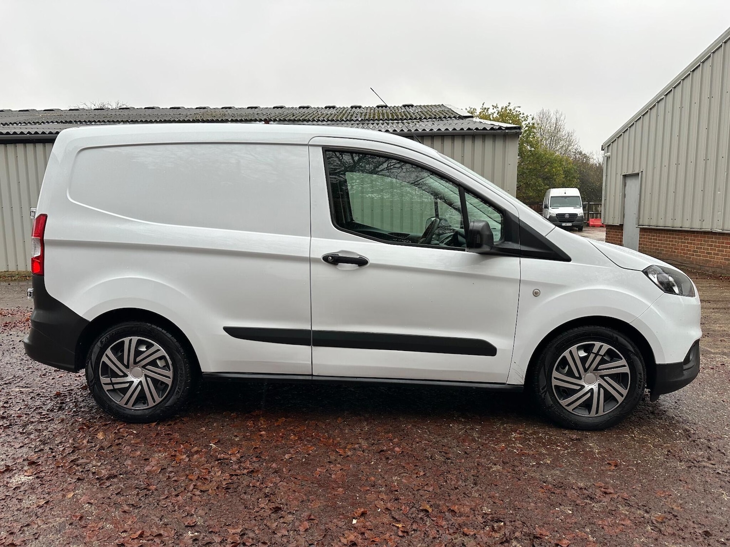 Used Ford Transit Courier 2022 for sale - 76859332: Photo 3