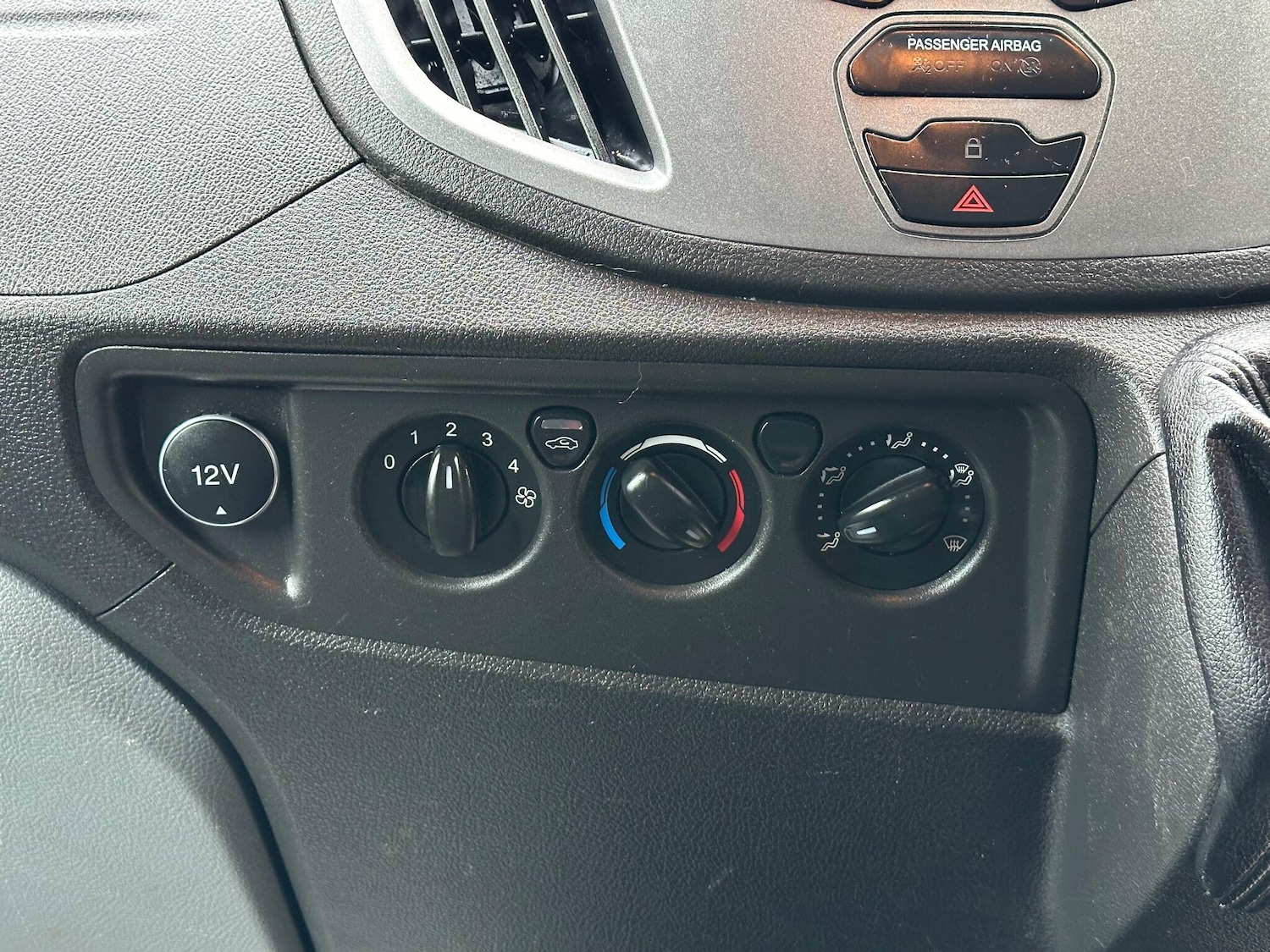 Used Ford Transit 2018 for sale - 77143246: Photo 15