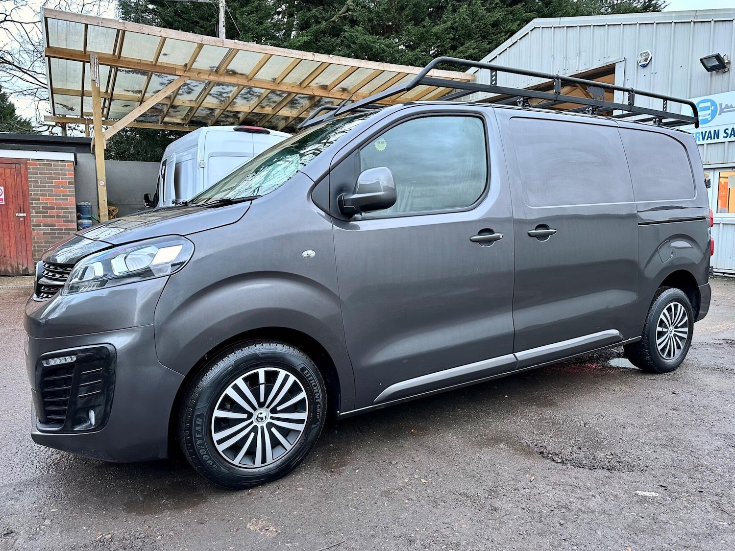 Used Vauxhall Vivaro for sale - 77174972: Photo 10