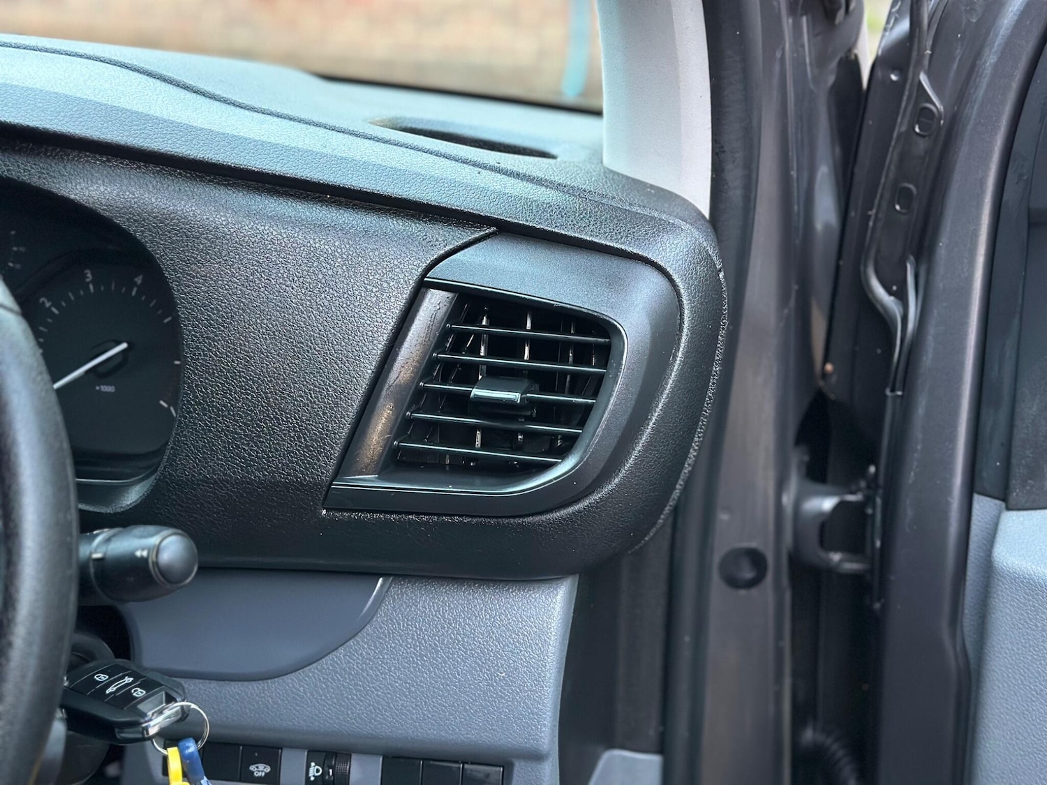 Used Vauxhall Vivaro for sale - 77174972: Photo 15