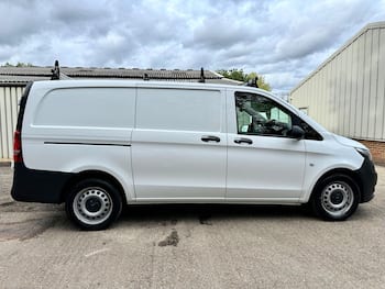 Used Mercedes-Benz Vito 2023 for sale - 79808480: Photo