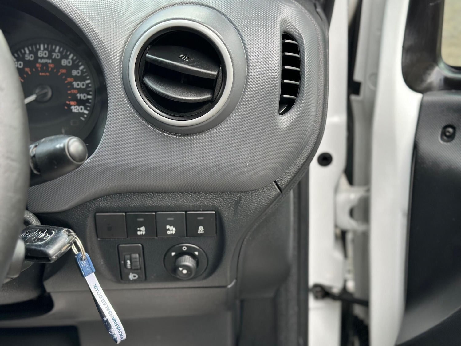 Used Citroen Berlingo 2018 for sale - 77315286: Photo 16