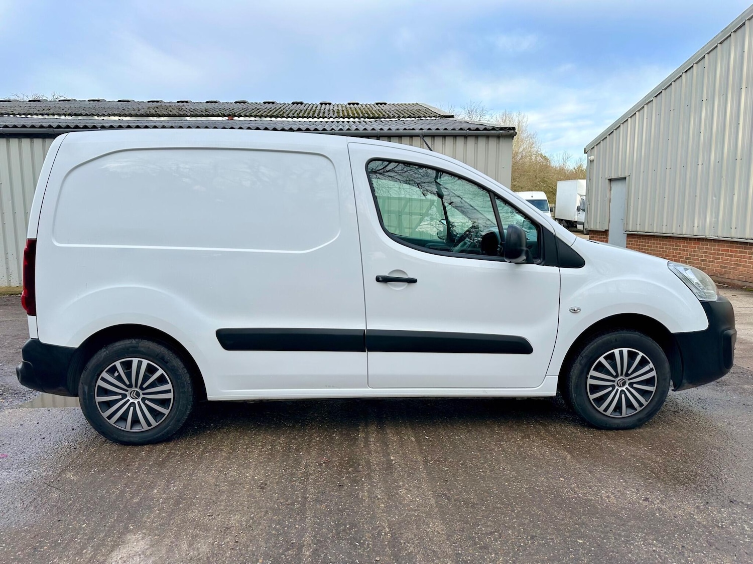 Used Citroen Berlingo 2018 for sale - 77315286: Photo 3