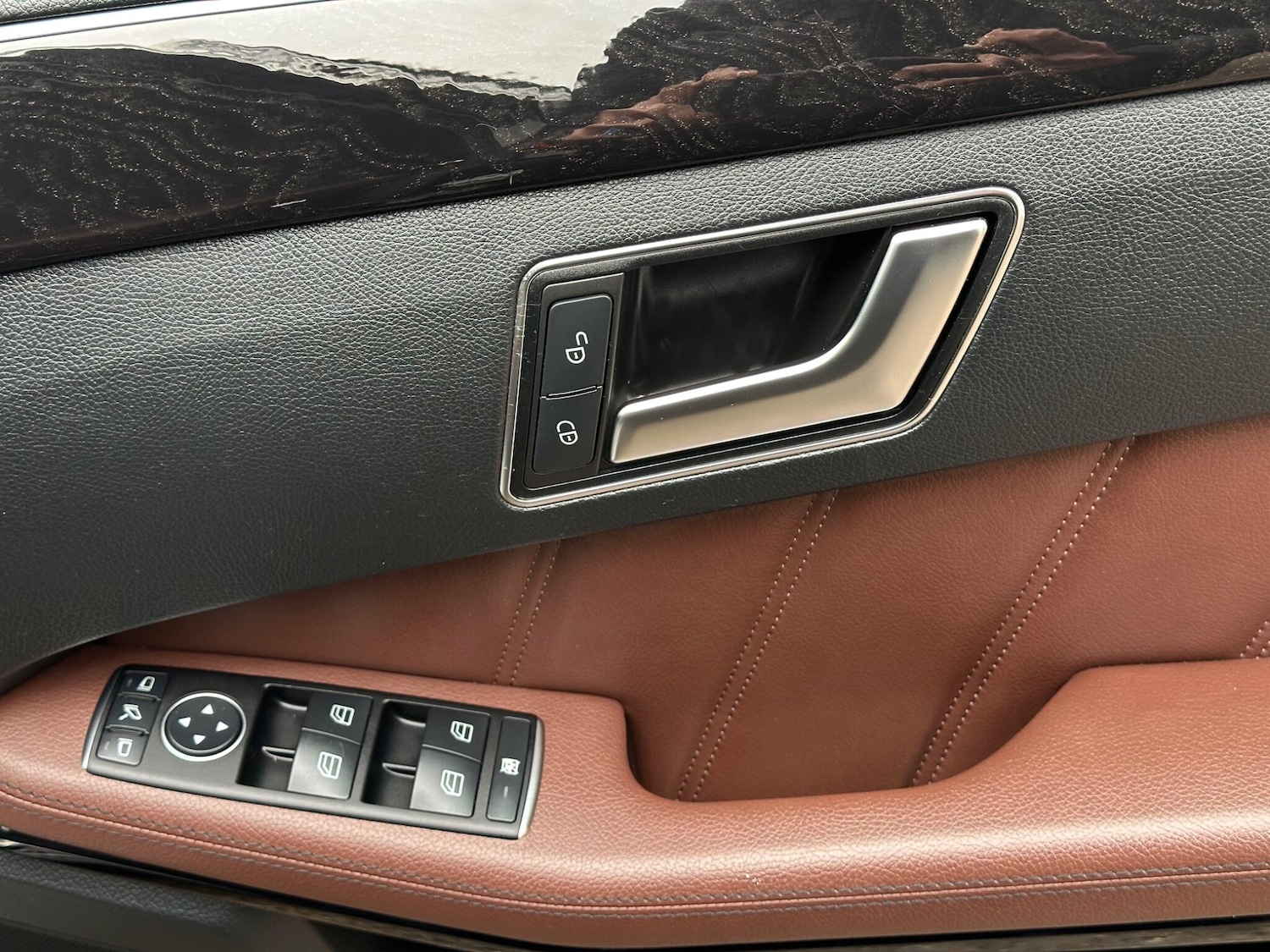 Used Mercedes-Benz E Class 2014 for sale - 75964474: Photo 14