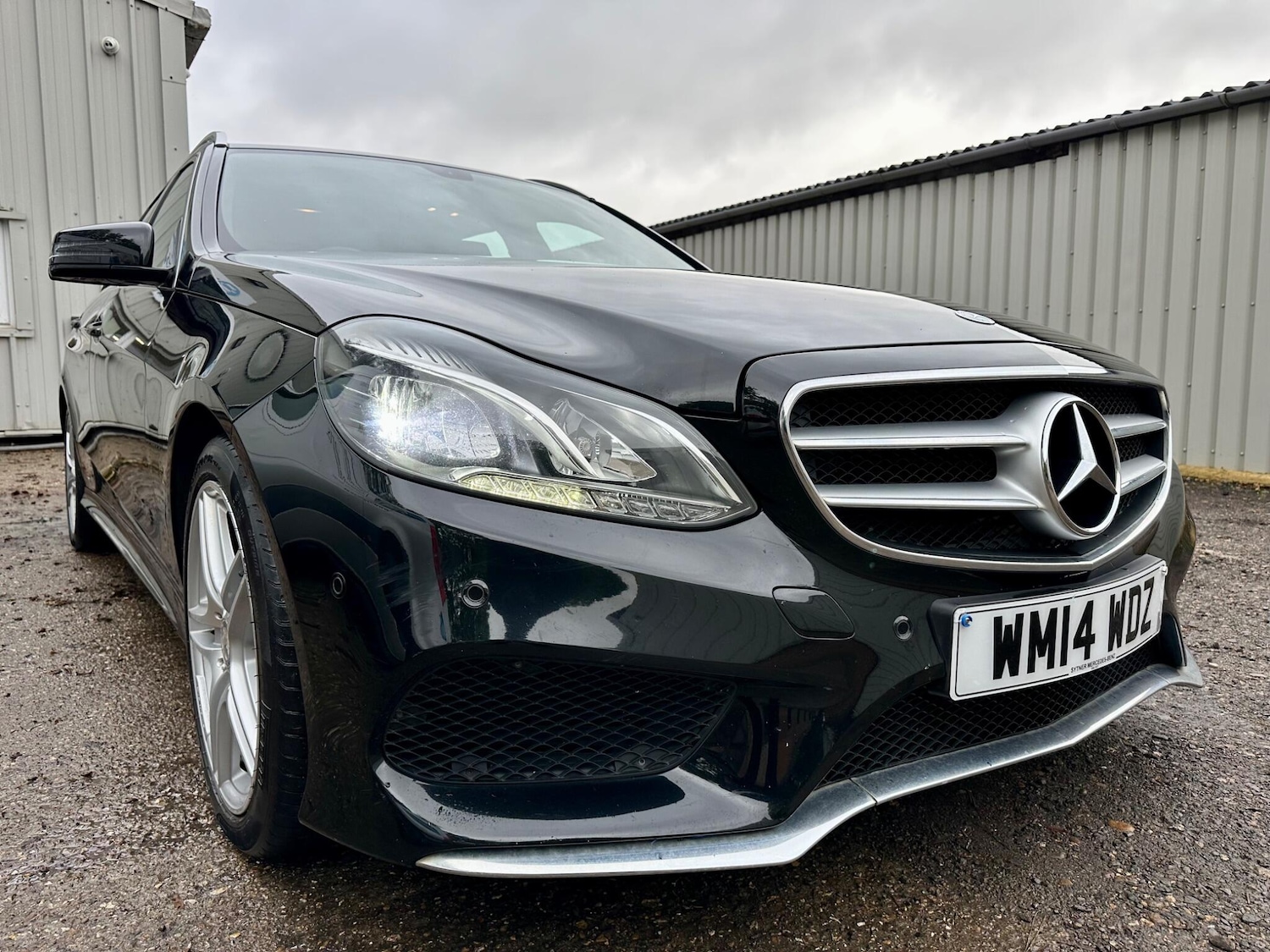 Used Mercedes-Benz E Class 2014 for sale - 75964474: Photo 41