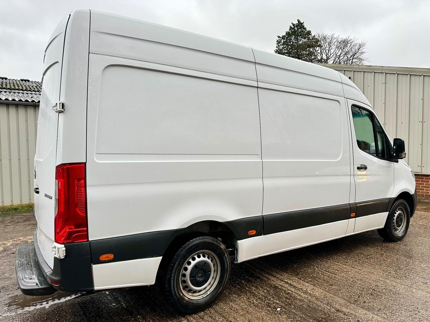 Used Mercedes-Benz Sprinter 2021 for sale - 76976763: Photo 4