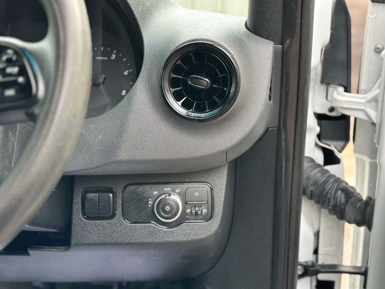 Used Mercedes-Benz Sprinter for sale - 77853347: Photo 25