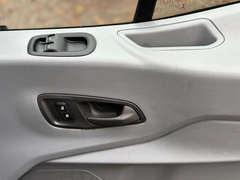 Used Ford Transit 2018 for sale - 76576537: Photo 17