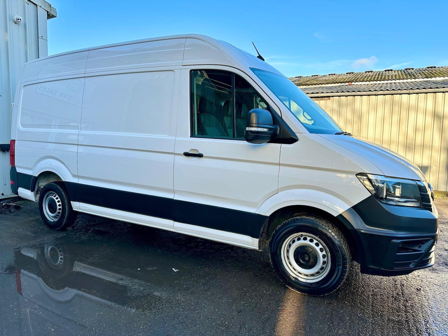 Used Volkswagen Crafter 2021 for sale - 76887239: Photo 2