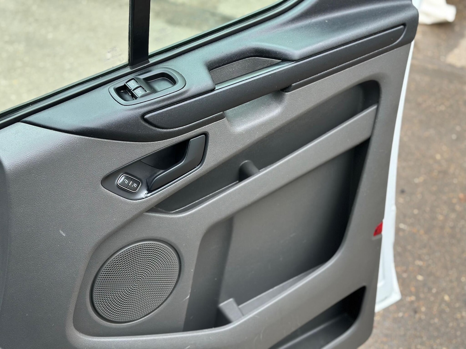 Used Ford Transit Custom 2018 for sale - 77738445: Photo 27