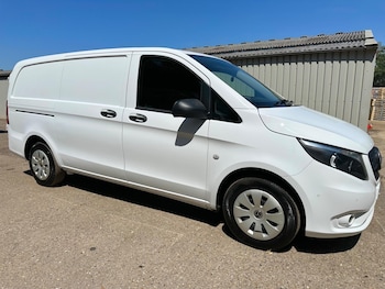 Used Mercedes-Benz Vito 2022 for sale - 79292242: Photo