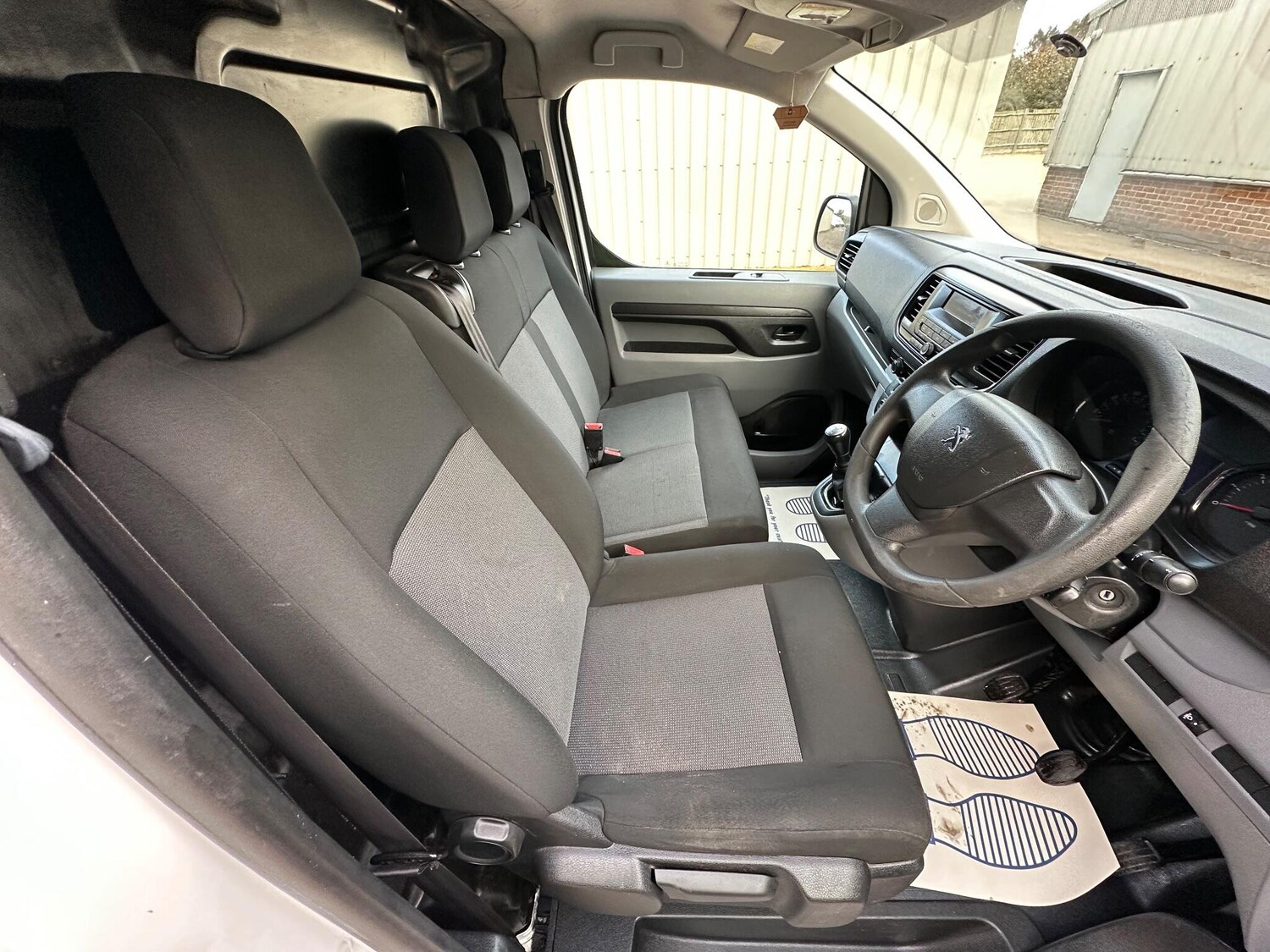 Used Peugeot Expert 2017 for sale - 76859325: Photo 14