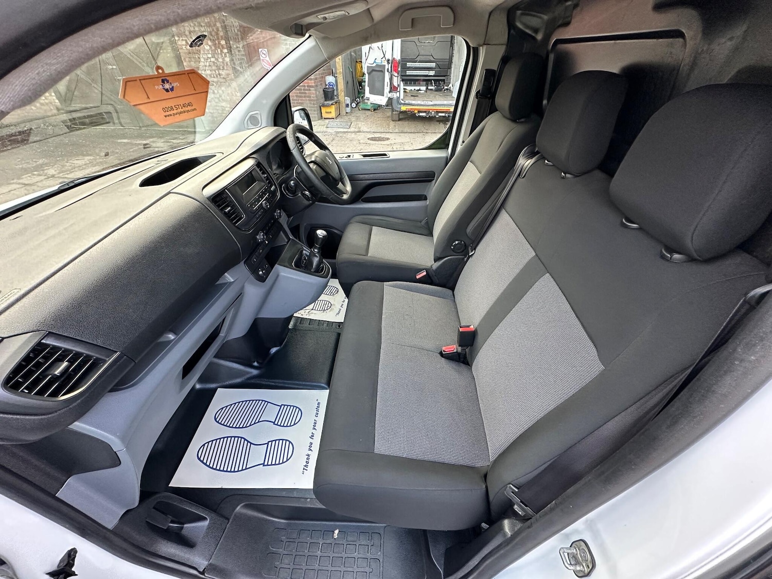 Used Peugeot Expert 2017 for sale - 76859325: Photo 23