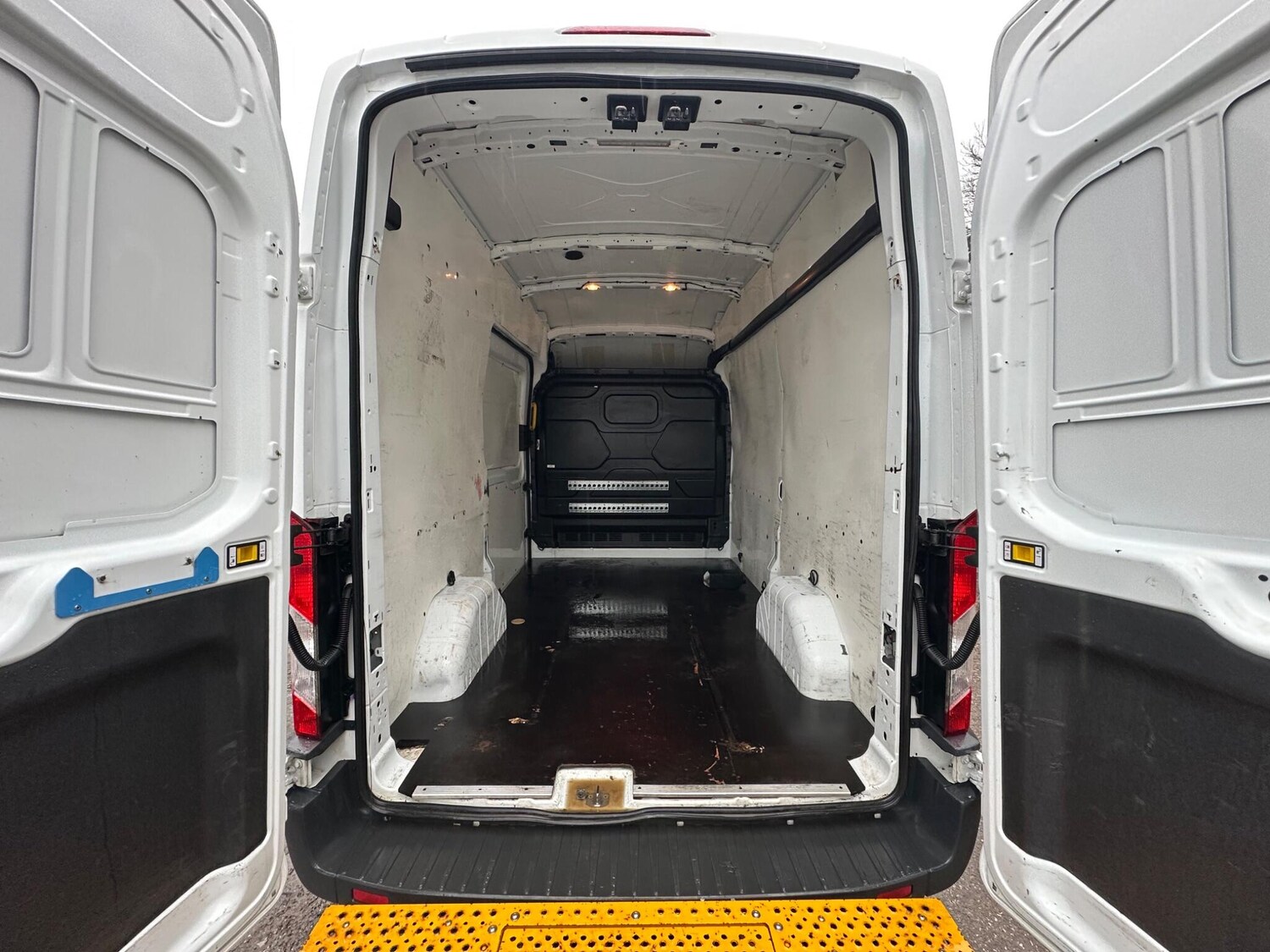 Used Ford Transit 2018 for sale - 77425189: Photo 14