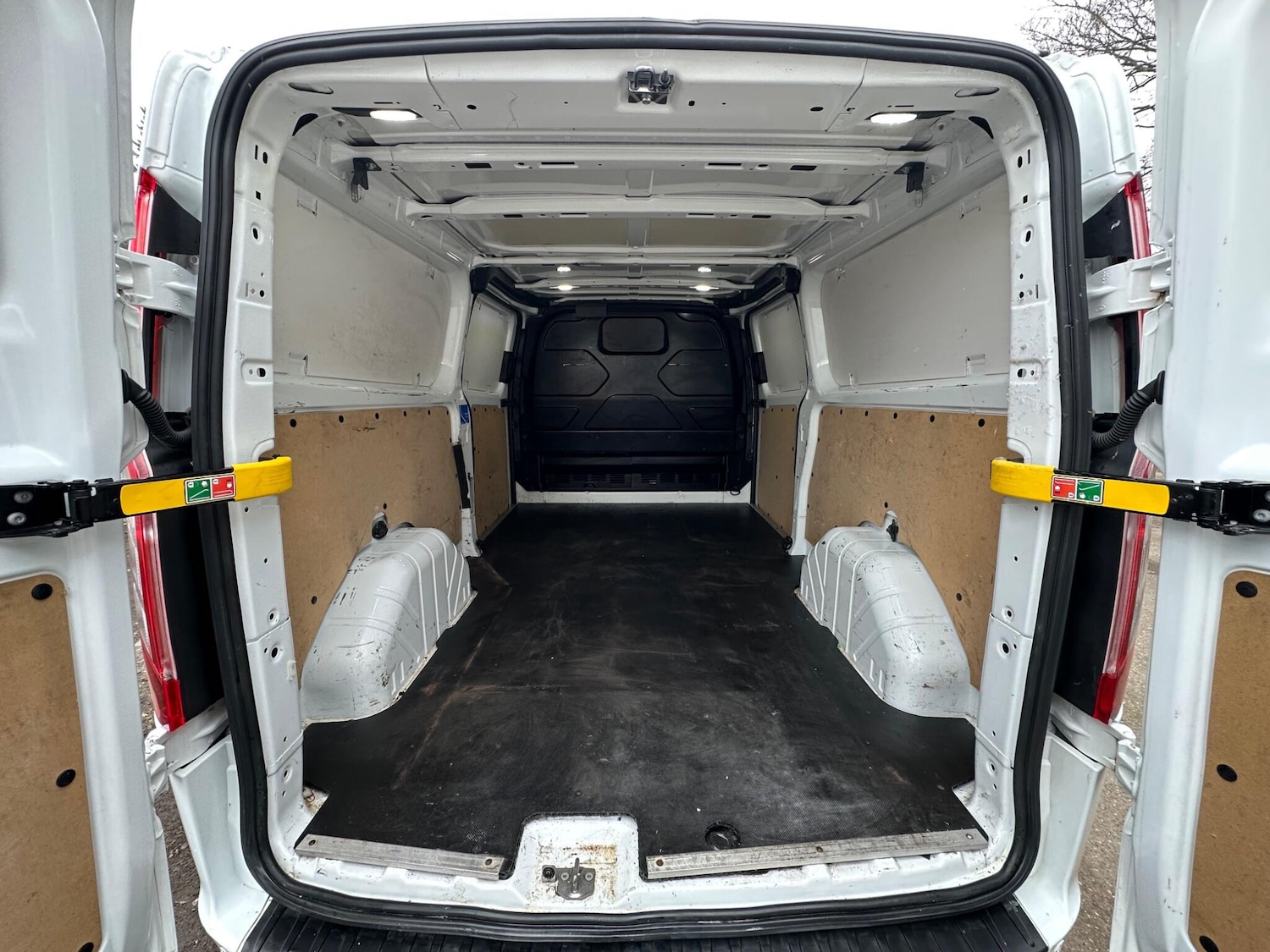 Used Ford Transit Custom 2020 for sale - 77738080: Photo 13