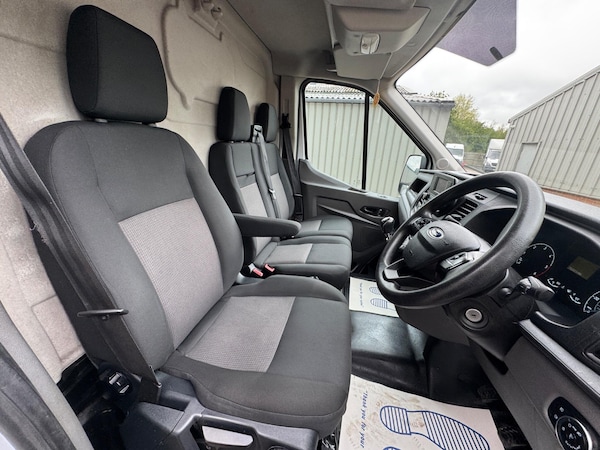 Used Ford Transit 2022 for sale - 76153120: Photo 18