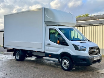 Used Ford Transit 2019 for sale - 75940002: Photo