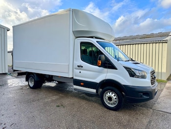 Used Ford Transit 2019 for sale - 75940002: Photo