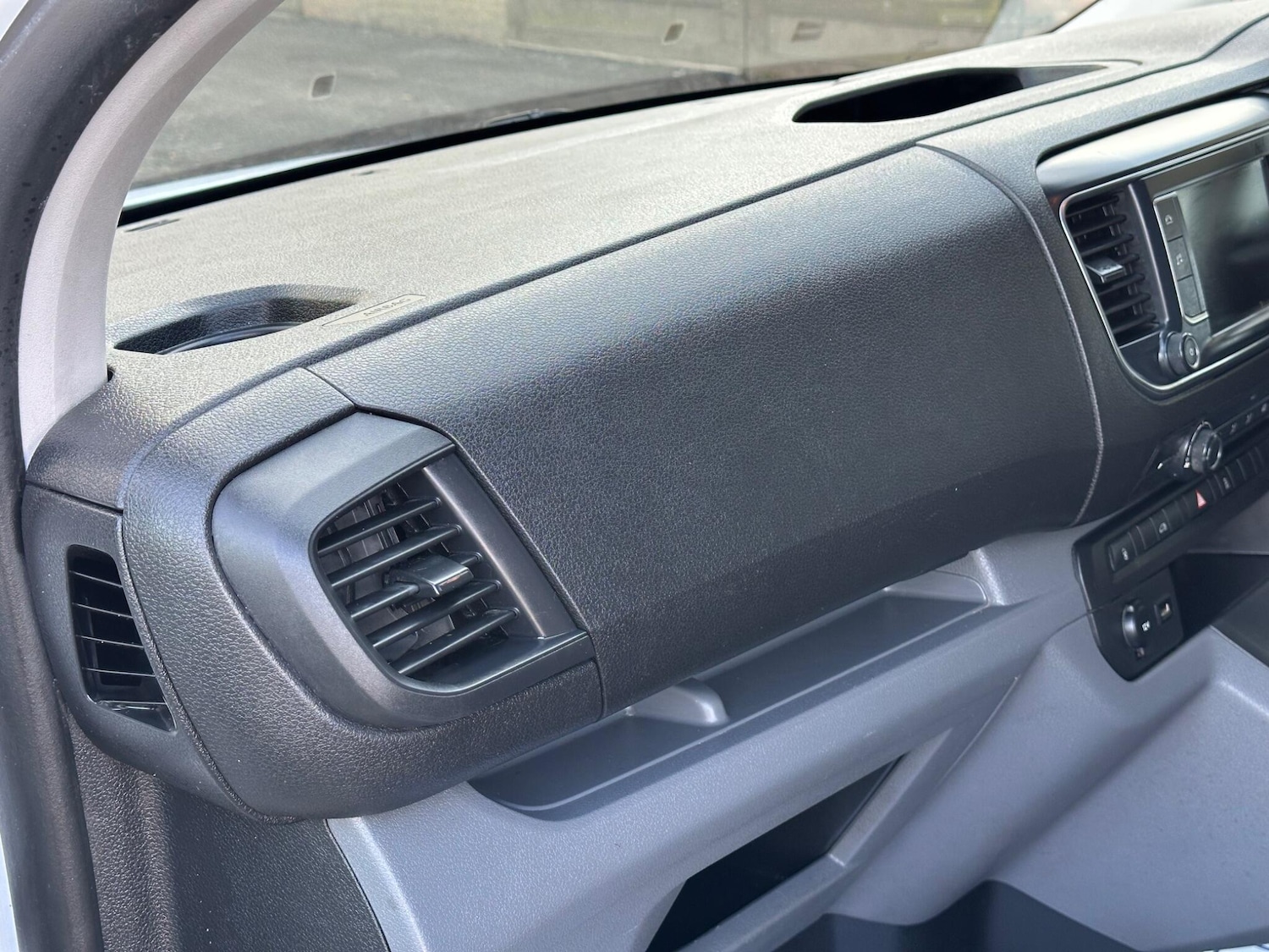 Used Peugeot Expert 2018 for sale - 78034647: Photo 30