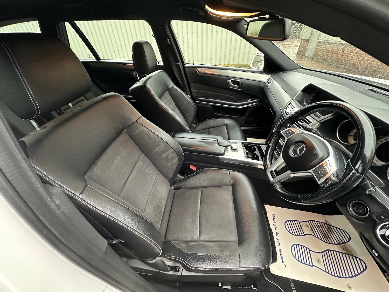 Used Mercedes-Benz E Class 2013 for sale - 76859312: Photo 20