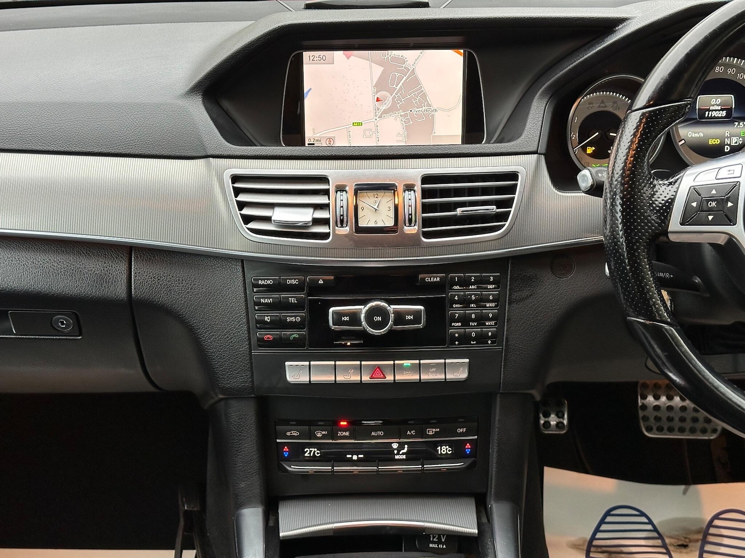 Used Mercedes-Benz E Class 2013 for sale - 76859312: Photo 30