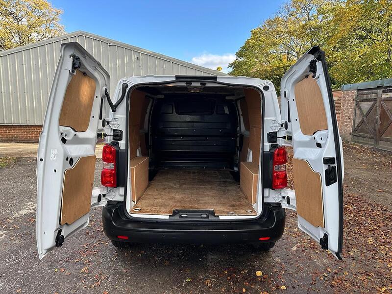 Used Peugeot Expert 2023 for sale - 76576561: Photo 13