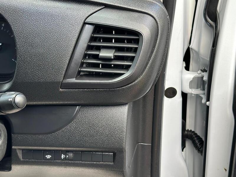 Used Peugeot Expert 2023 for sale - 76576561: Photo 18