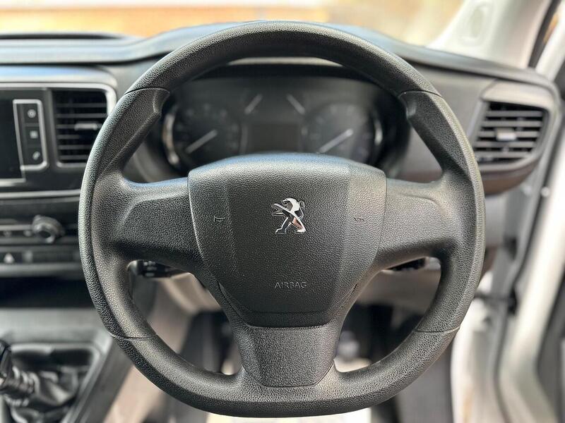 Used Peugeot Expert 2023 for sale - 76576561: Photo 25