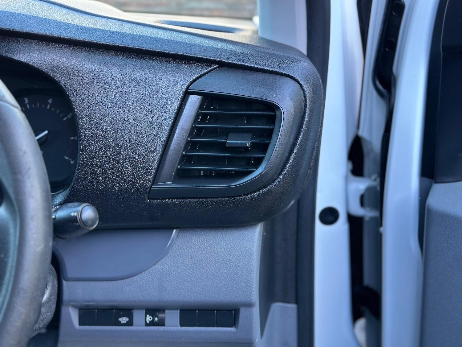 Used Peugeot Expert for sale - 76859354: Photo 24