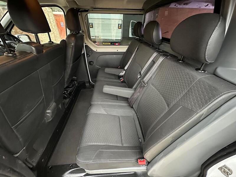 Used Vauxhall Vivaro 2018 for sale - 76576558: Photo 25