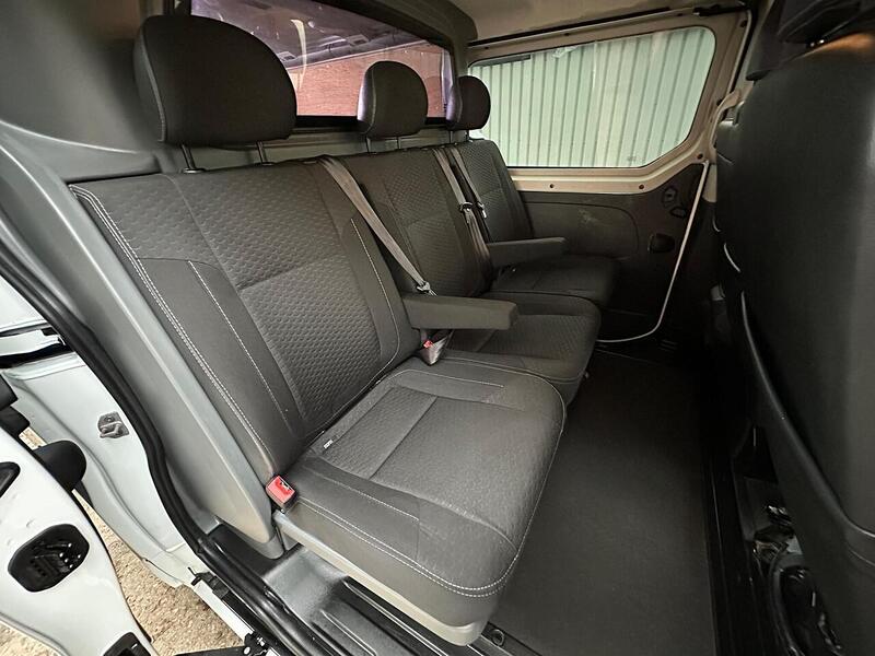 Used Vauxhall Vivaro 2018 for sale - 76576558: Photo 30