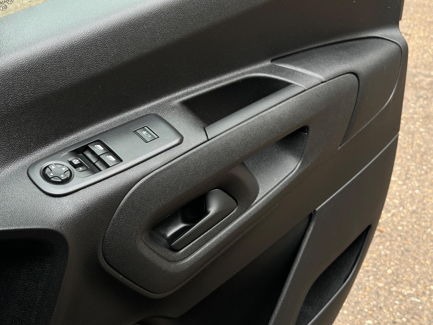 Used Peugeot Partner 2019 for sale - 78047828: Photo 25