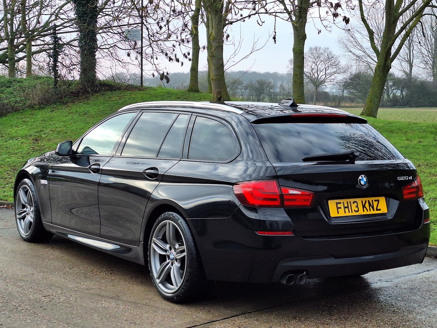 Used BMW 5 Series 2013 for sale - 77271013: Photo 2