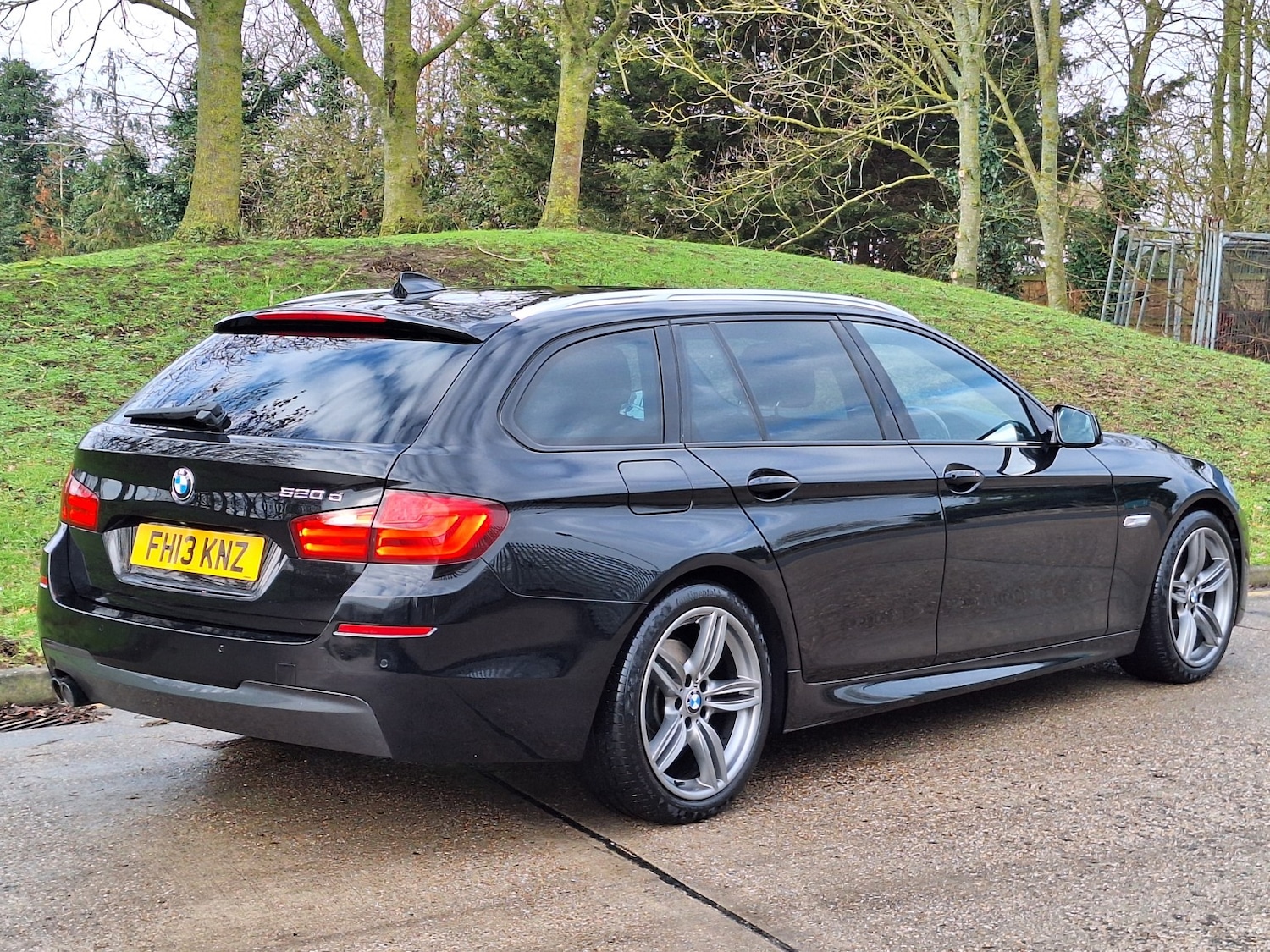 Used BMW 5 Series 2013 for sale - 77271013: Photo 3