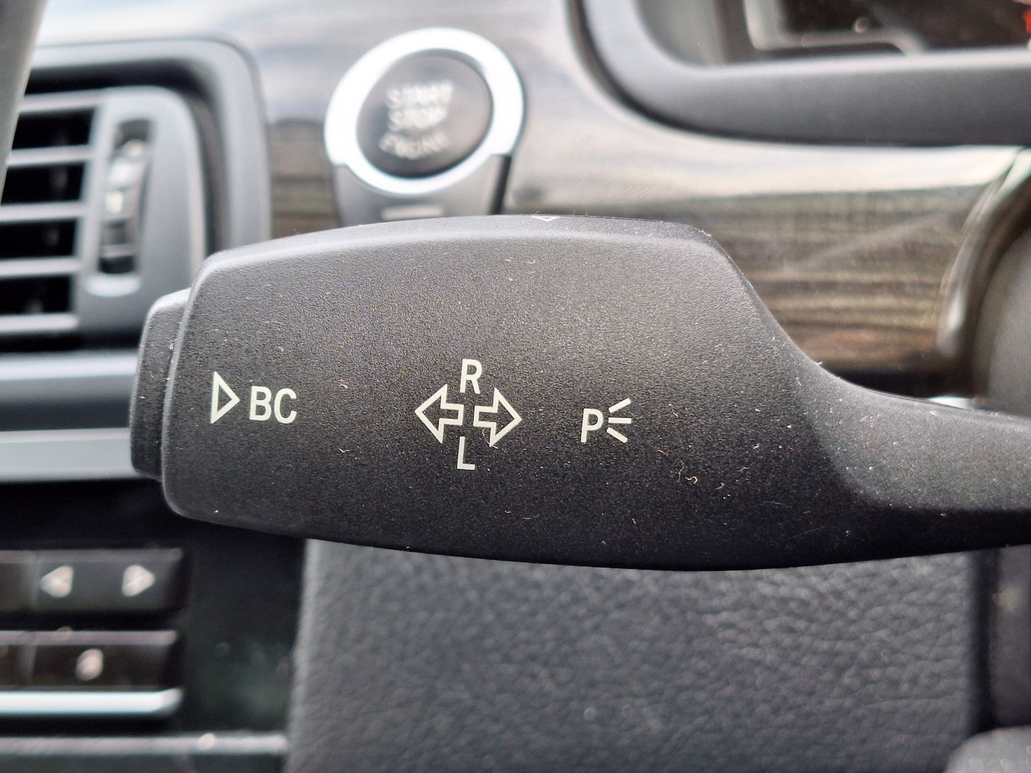 Used BMW 5 Series 2013 for sale - 77271013: Photo 33