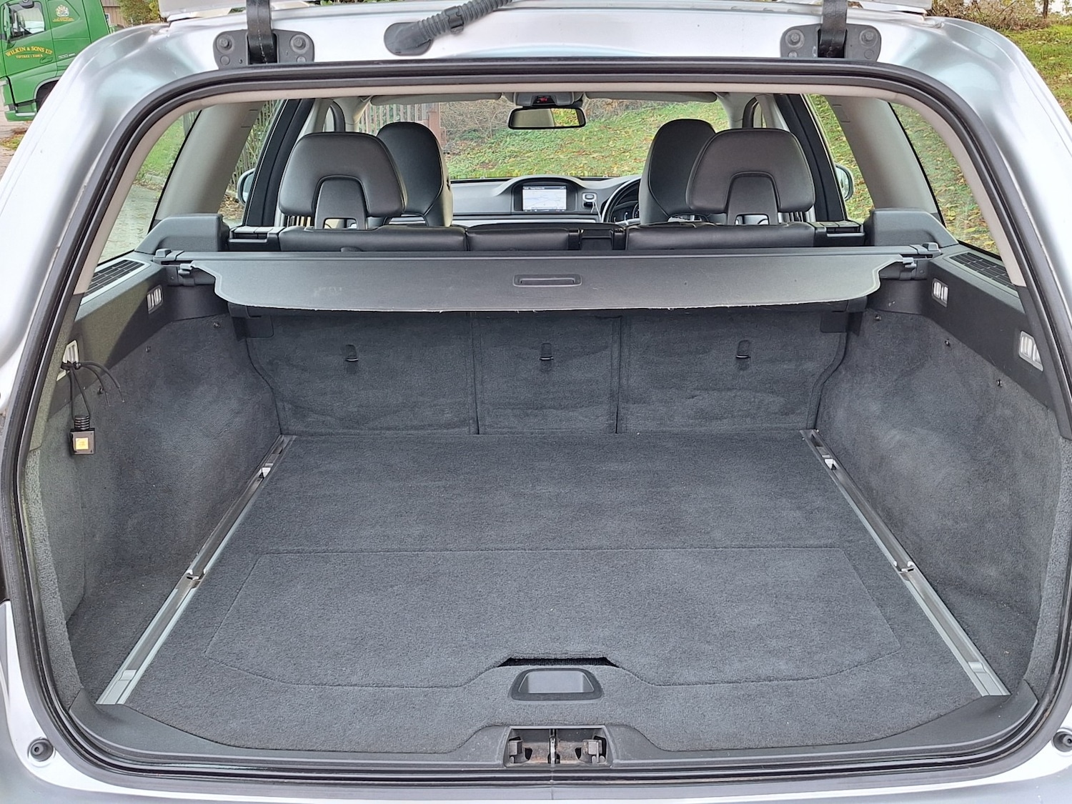 Used Volvo V70 2013 for sale - 76421859: Photo 13