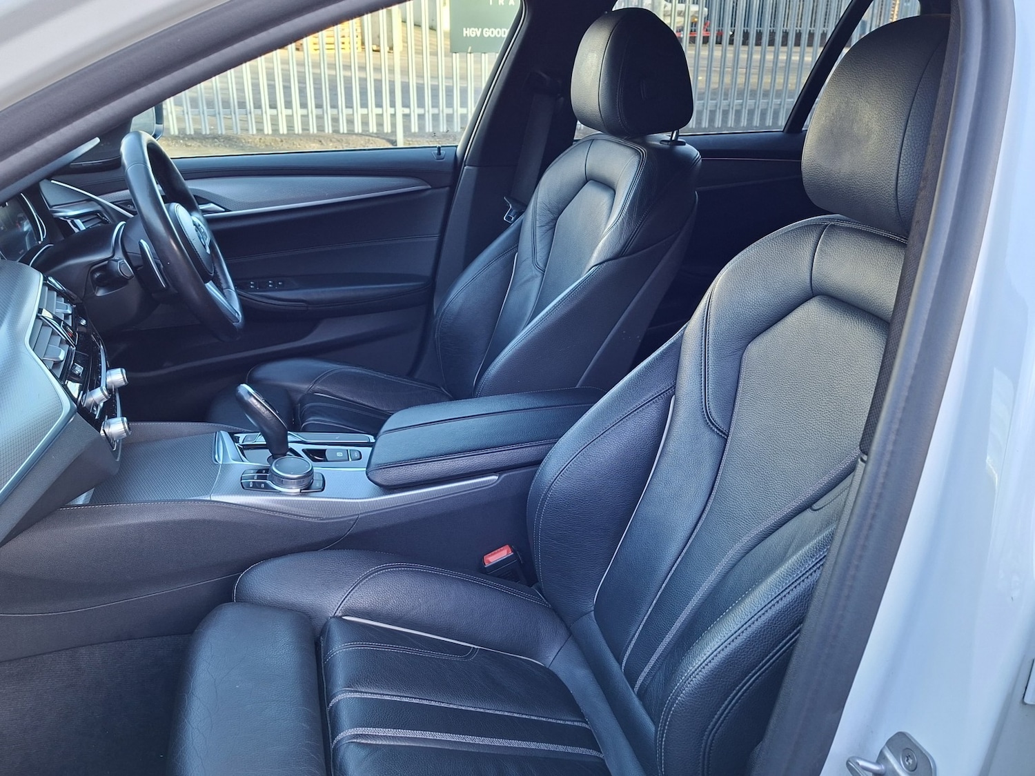 Used BMW 5 Series 2017 for sale - 78064176: Photo 3