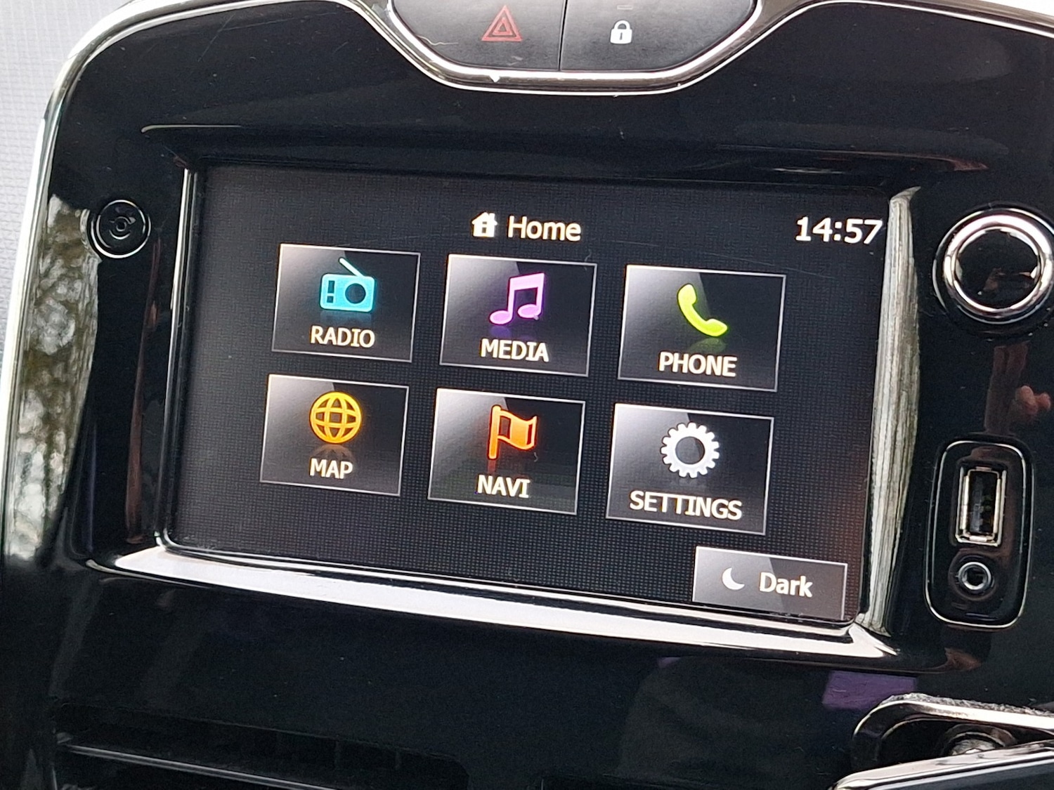 Used Renault Clio 2013 for sale - 77264471: Photo 14