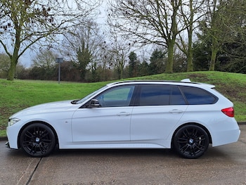 Used BMW 3 Series 2017 for sale - 77398349: Photo