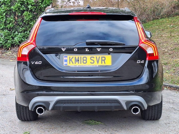 Used Volvo V60 2018 for sale - 76177073: Photo 8