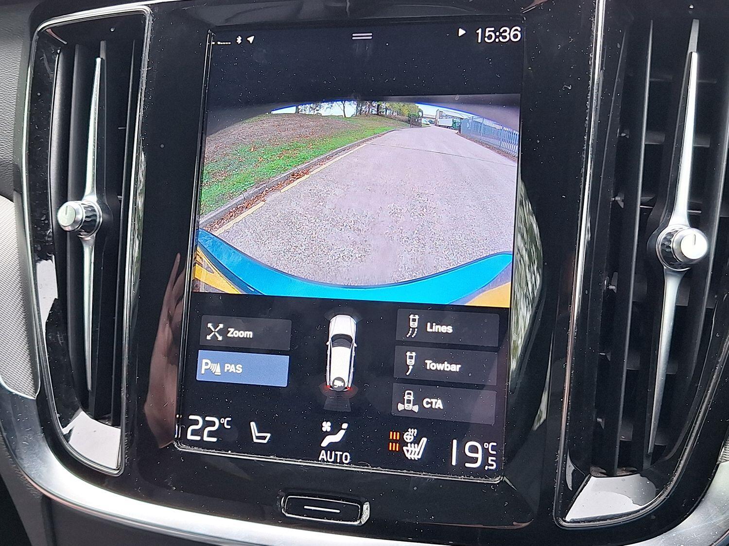 Used Volvo V60 2019 for sale - 76305528: Photo 11