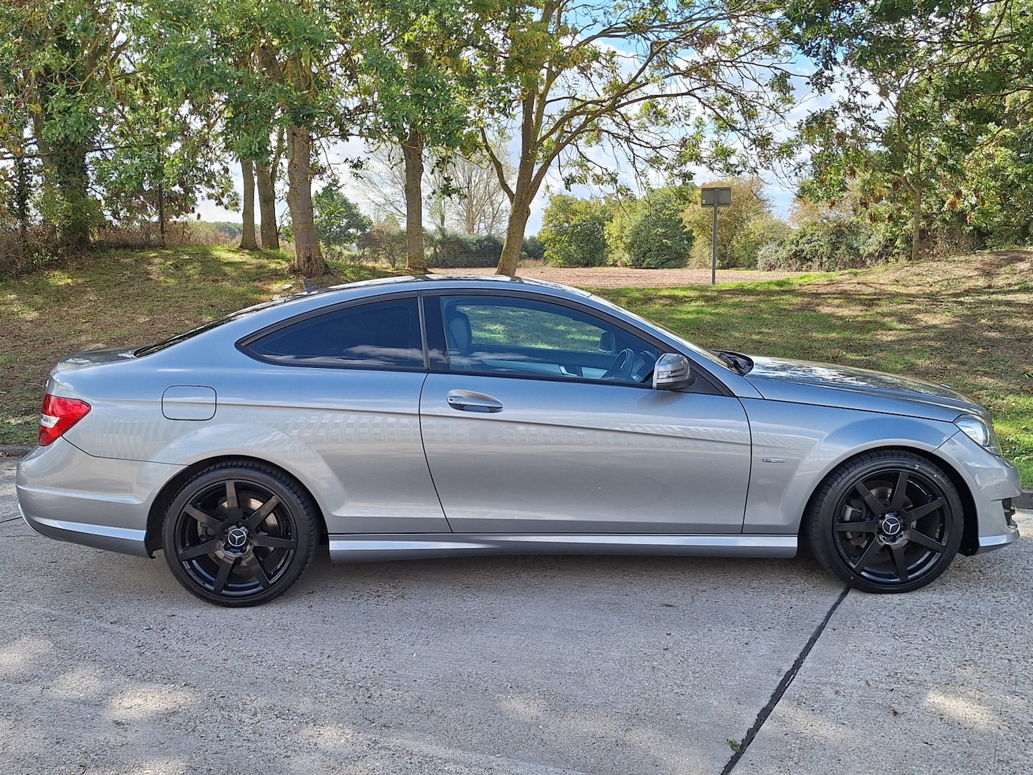 Used Mercedes-Benz C Class 2012 for sale - 76643316: Photo 6