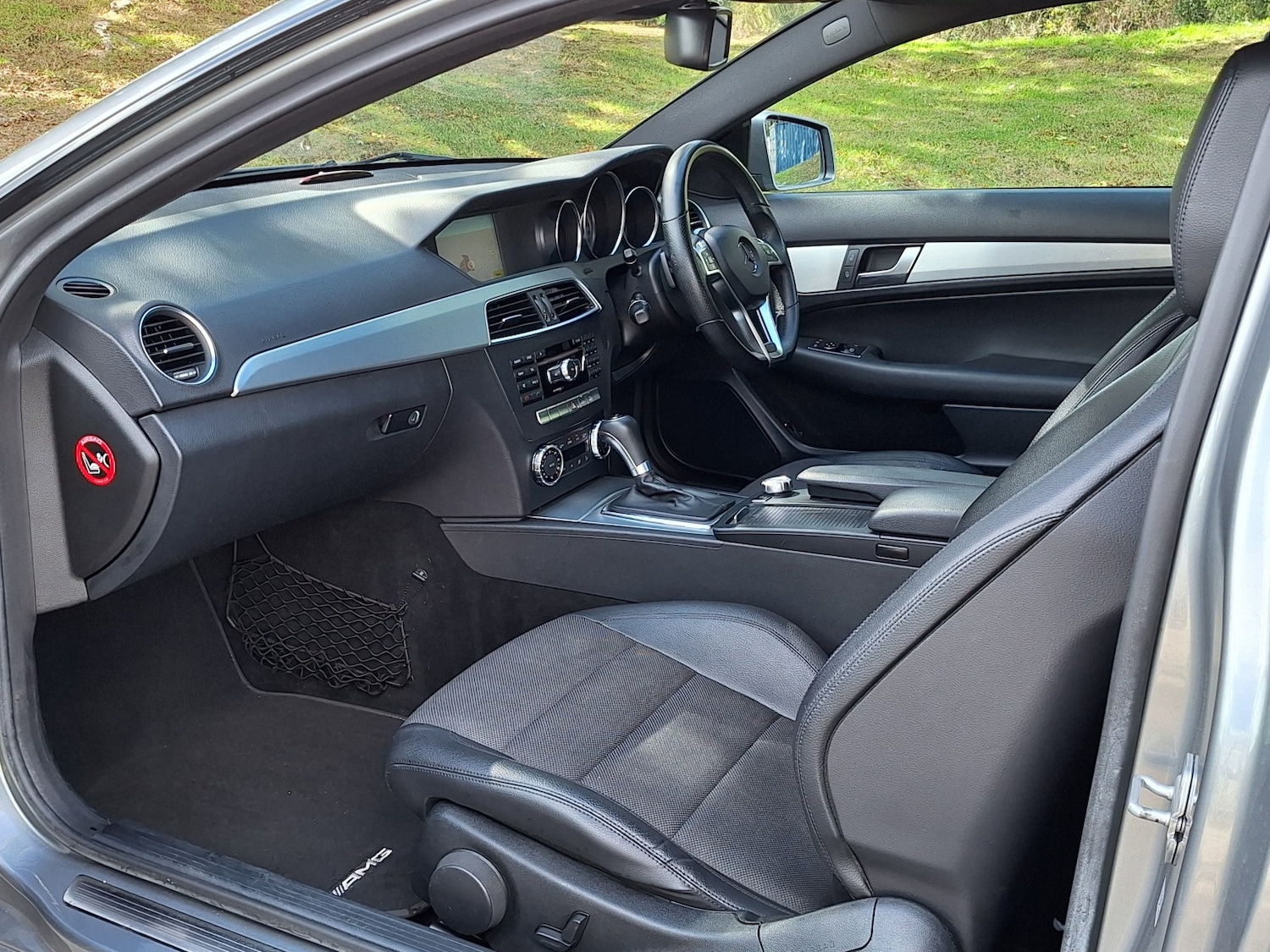 Used Mercedes-Benz C Class 2012 for sale - 76643316: Photo 9