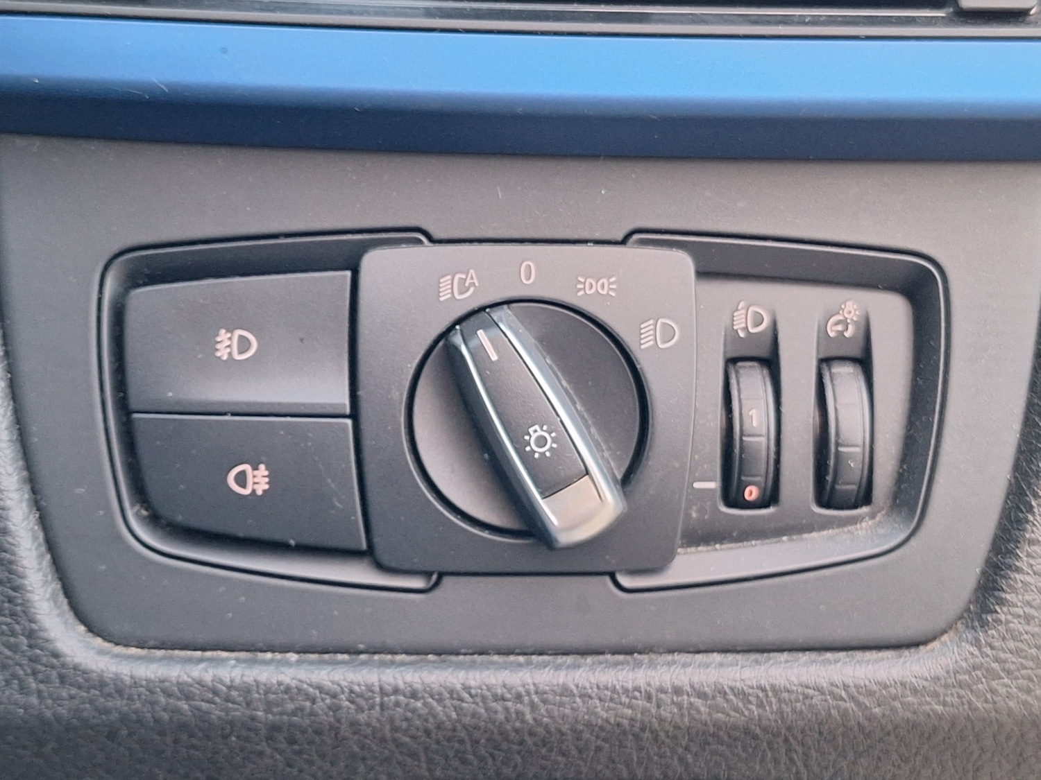 Used BMW 3 Series 2015 for sale - 76402204: Photo 24