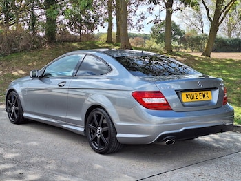 Used Mercedes-Benz C Class 2012 for sale - 76769859: Photo
