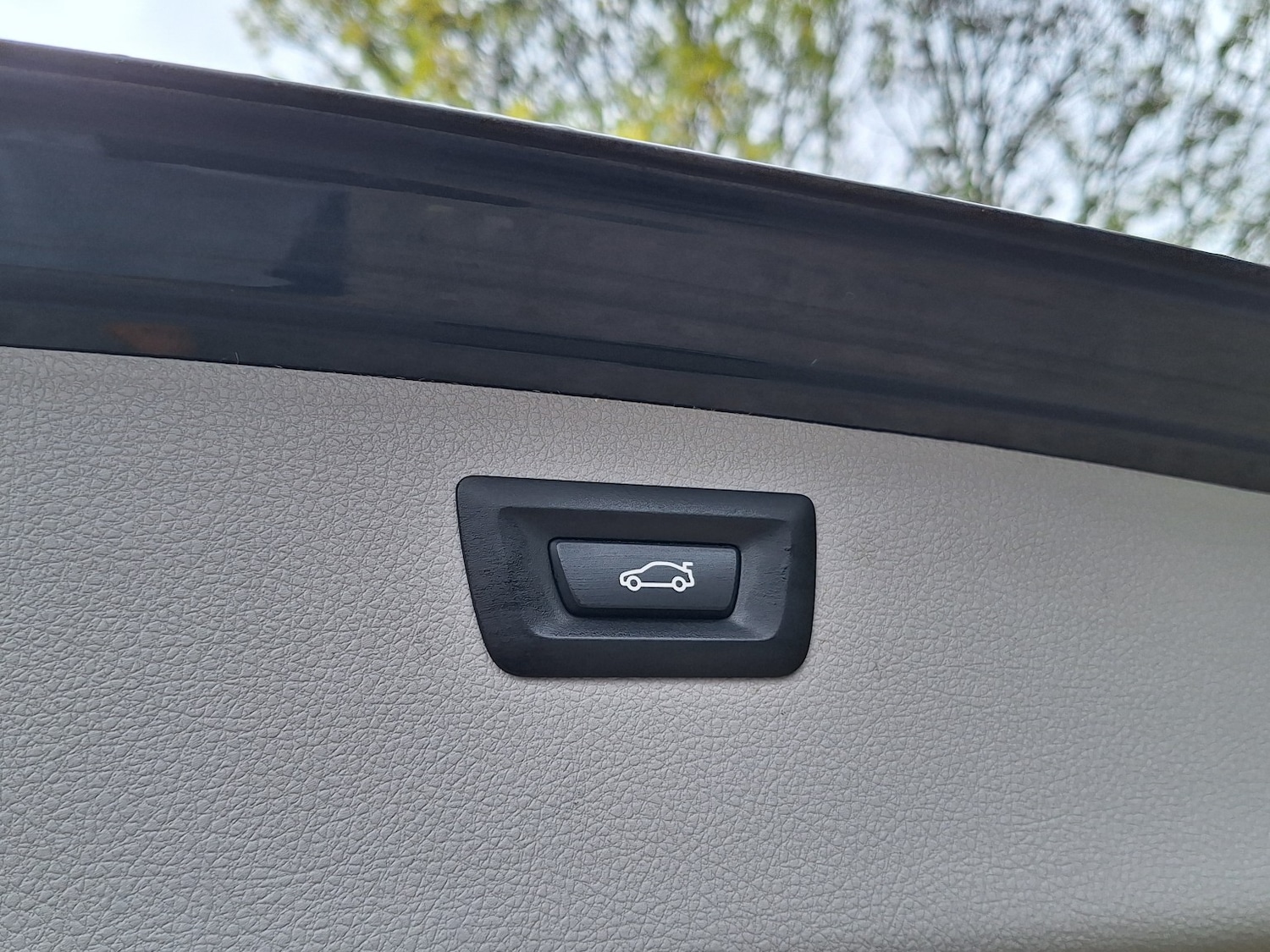Used BMW 3 Series 2015 for sale - 76358197: Photo 9