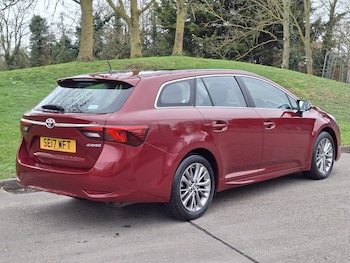 Used Toyota Avensis 2017 for sale - 77694310: Photo