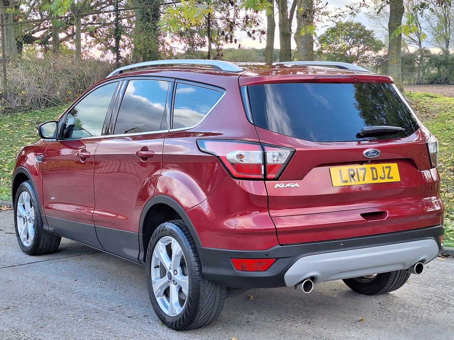 Used Ford Kuga 2017 for sale - 76376939: Photo 2